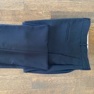 Aritzia Effortless Pant